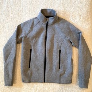 Lululemon NTS Jacket Womens size 6 in Heathered Medium Grey / Black